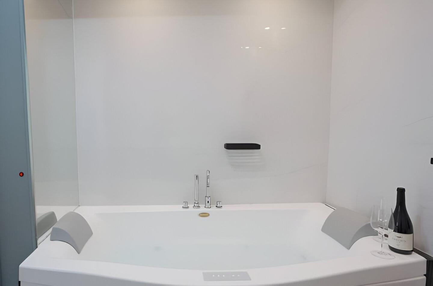 Paradise+ With Jacuzzi In The Heart Of Athens! Eksteriør bilde